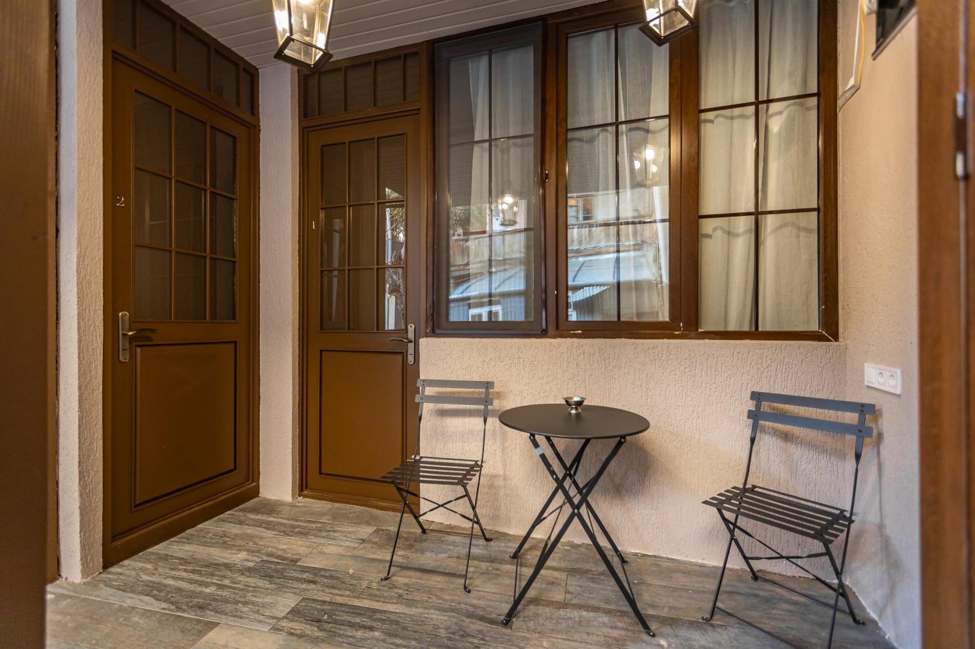 Cozy Baity Tbilisi Apartamento Exterior foto
